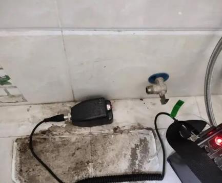 岱山屋顶漏水维修公司分享下卫生间漏水的危害及解决方法